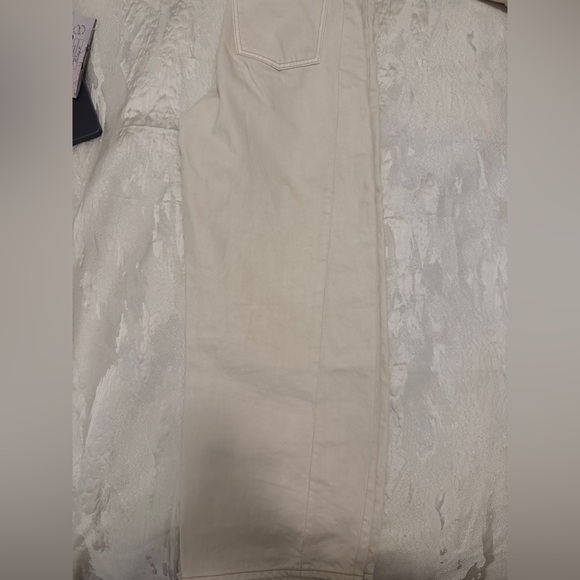 Veronica Beard Ryder Saddle Ankle High Rise in Ecru - Picture 6 of 8